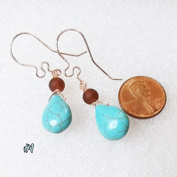 Bohemian Style Trends! Turquoise Howlite Teardrop Dangle Earrings! RoseGold Wire - Picture 2 of 9